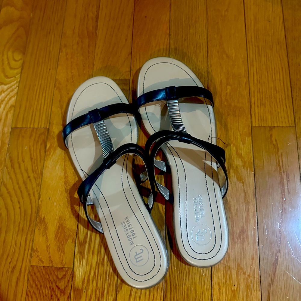 Mootsies tootsies Sandals size 11 black and silver
